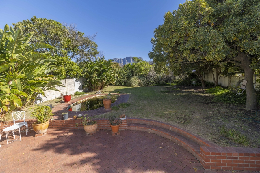 3 Bedroom Property for Sale in Claremont Western Cape